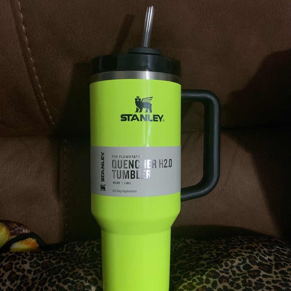 STANLEY 40 oz TUMBLER - NEW Adventure Quencher NEON YELLOW black cup